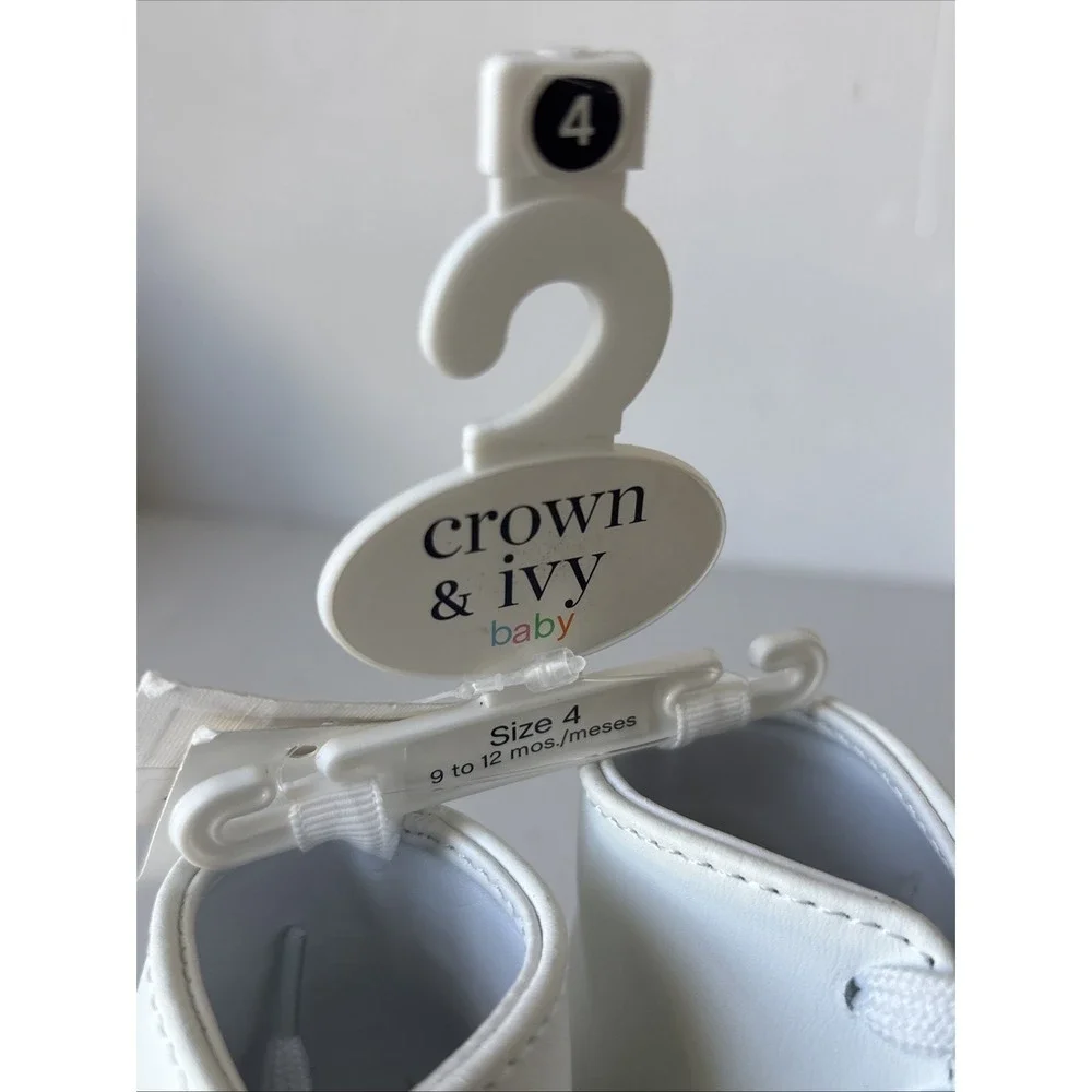 *NEW* Crown & Ivy Baby Shoes Size 4 ( 9-12 Months )